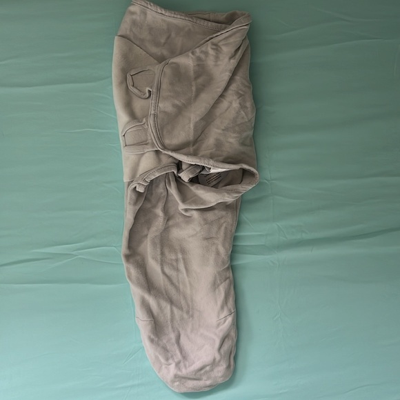 Newborn Velcro swaddles 0-3 month lot multiple colours - Picture 3 of 8